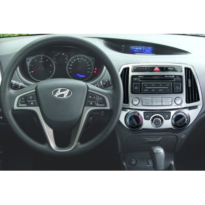 Rámeček autorádia Hyundai i20 (12-)