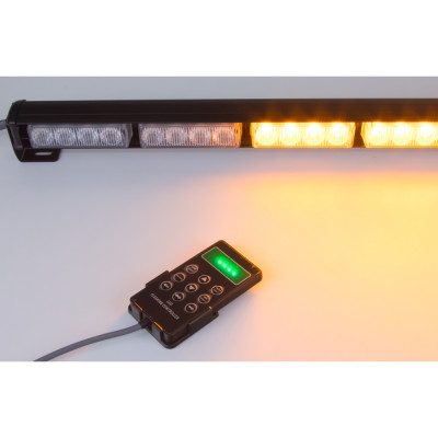 LED světelná alej, 32x 3W LED, oranžová s displejem 910mm, ECE R65