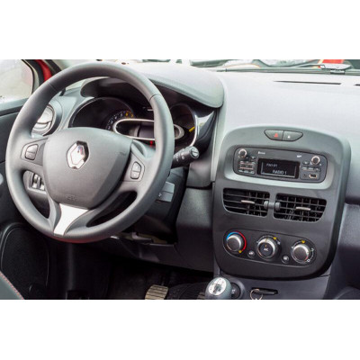 Ramecek autoradia Renault Clio IV. (12-17)
